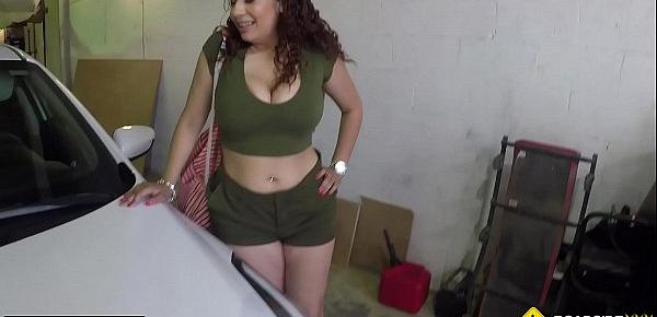  Roadside - Latina titti fucks to get her car back on the road
